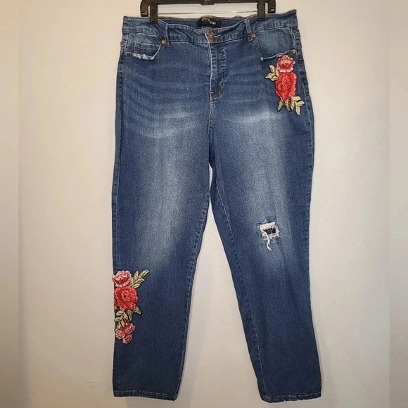 STITCH STAR distressed denim stretchy blue jeans large floral appliques Wmn 18w - Picture 1 of 7